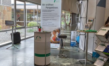 Messestand des JOBSTARTER plus-Projekts Kukudi auf der Jobmesse Nürnberg